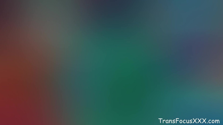 Trans Focus: Homewrecker verandert massage in seks