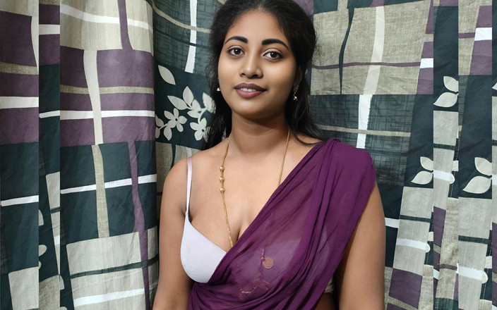 Your Lalitha: Indický nevlastní otec - nevlastní dcera učí anglickou gramatiku