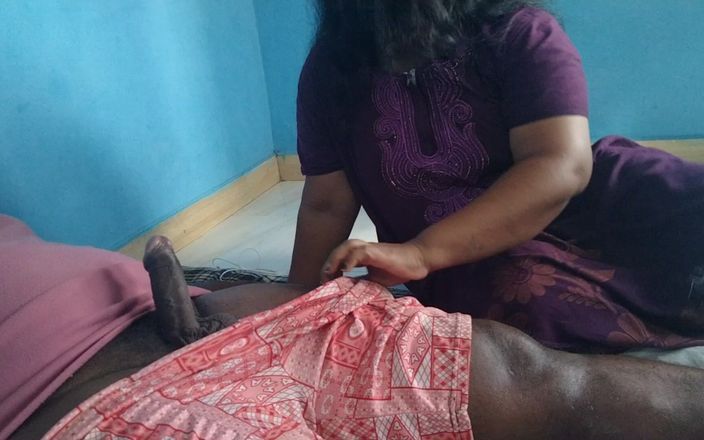 Tamil lesbian: Akka Thambi sexy kouření a žhavý sex zezadu