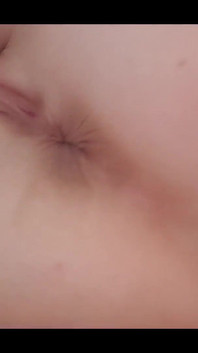 Do You Wanna See My Pretty Noisy Asshole so Close to You?