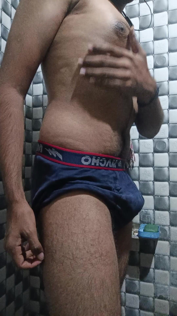 Pussy_lover_33: Desi boy masturbação com muito tempo pau grande com veias