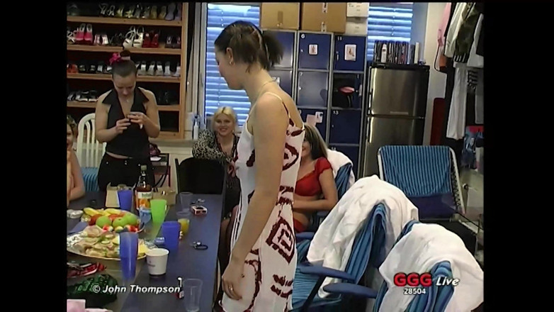 German Hardcore Gangbang GGG: Ggg Alman grup seks - yağmur yağıyor ve perişan oluyor