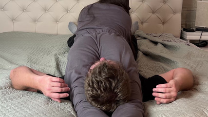 Mean Asian Wife: Agresif yüze oturma hakimiyeti güreş başörtüsü