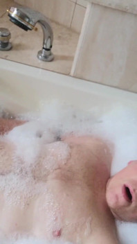 Chilling in the Bathtub