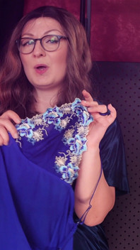 ลองเสื้อผ้า: เดรส Babydoll! MILF หุ่นอวบในชุดชั้นในสีน้ำเงินเข้ม! Arya Grander