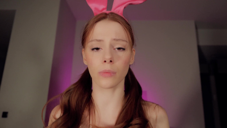 Arina Fox: Mi-au luat un pariu (farsa s-a încheiat cu sex pasional cu vecinul)