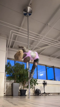 Do You Like My New Poledance Trick?follow Me for Mor Wild Content Now.