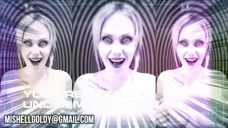 Goddess Misha Goldy: Mesmerise-mail vous fera dire superflu et intime ! Du vrai courrier !