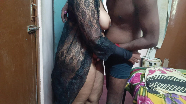 Reshmahotever: Lizanie cipki i ssanie laski