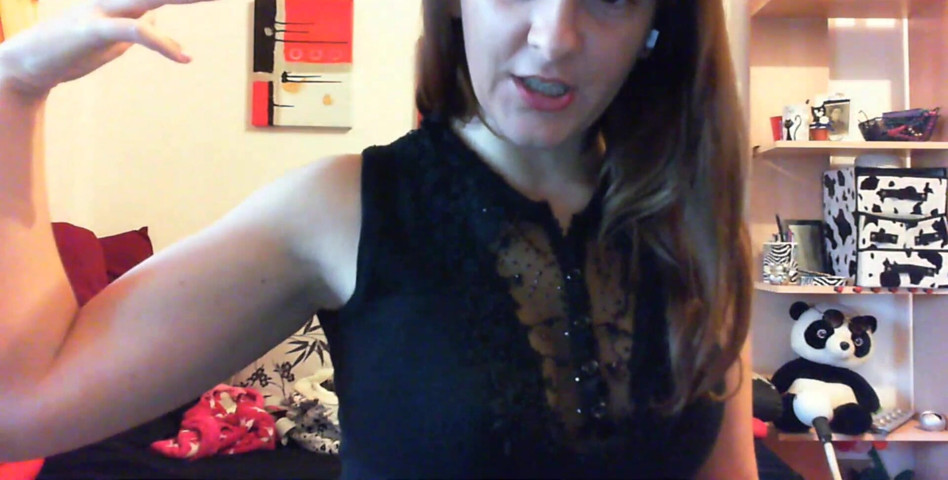 Roleplay Findom Recorded on Skype: My Jerk Likes to Spend All His on Me! (Nicoletta Fetish)