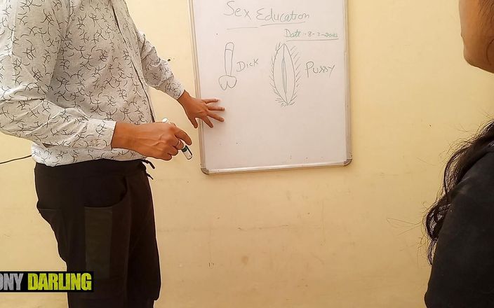 Your x darling: भारतीय xxx ट्यूशन टीचर अपने छात्र को सिखाती है कि Jony Darling द्वारा चूत और लंड क्या है