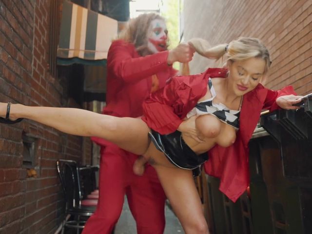 Blake Blossom as Harley Quinn Gets Fucked Hard by Joker - Joker Porn Cosplay Parody (Cosplayground)
