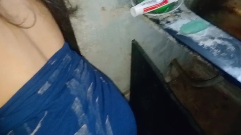 NikiRathod: Kouření Video S Divyou