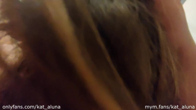 Kat Aluna: Pasangan remaja seks swinger amatur