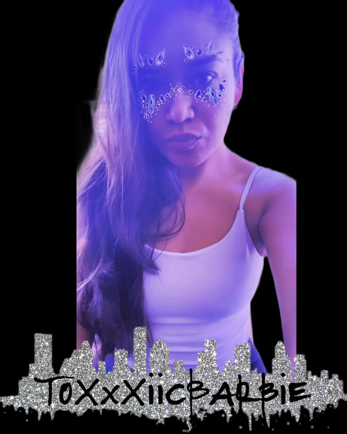 ToXxXiicBarbiie: Nói hiiiii to toxxxiicbarbiie từ Texas