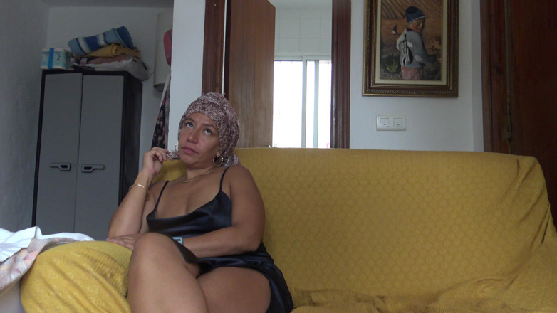 Souzan Halabi: This Turkish MILF Is Shocked!!! I Bought a Big Black...
