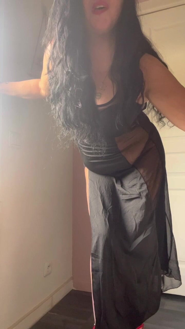 Maitresse Clara: Jsi tak malý tváří v tvář mé nadřazenosti