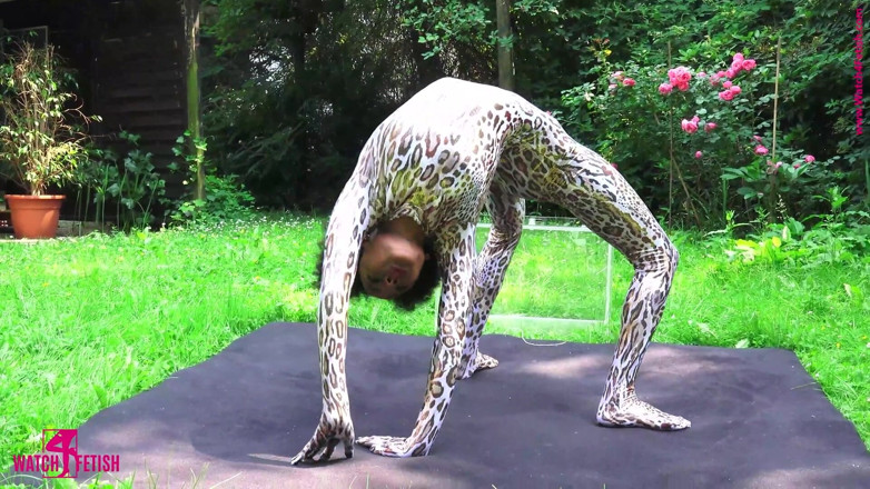 Gymnastic: Сюрприз у скляній коробці