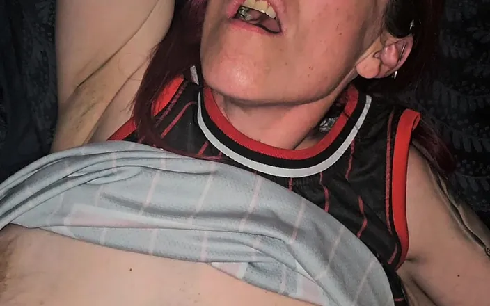 UK Hotrod: Late Night Bareback Fuck