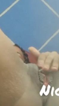 자위하는 핫한 흑인 소녀