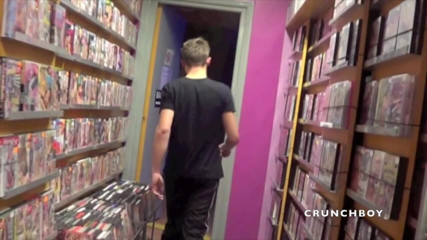 Crunch Boy: Kevin-arsch von jungem neugierigem typen gefickt