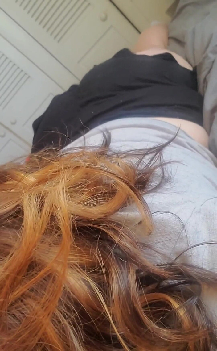KinkyKatie: 私は自分の部屋で踊るのが大好きです、決して変わらないものもあります