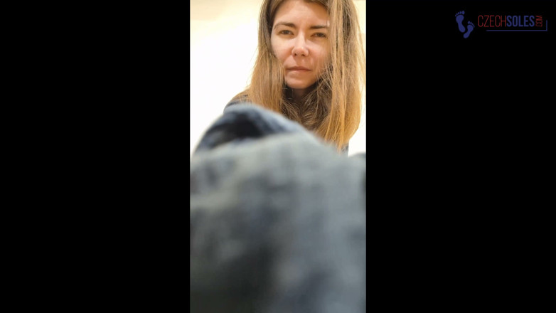 Czech Soles - foot fetish content: Skarpetki i dominacja stóp, na którą zasługujesz!