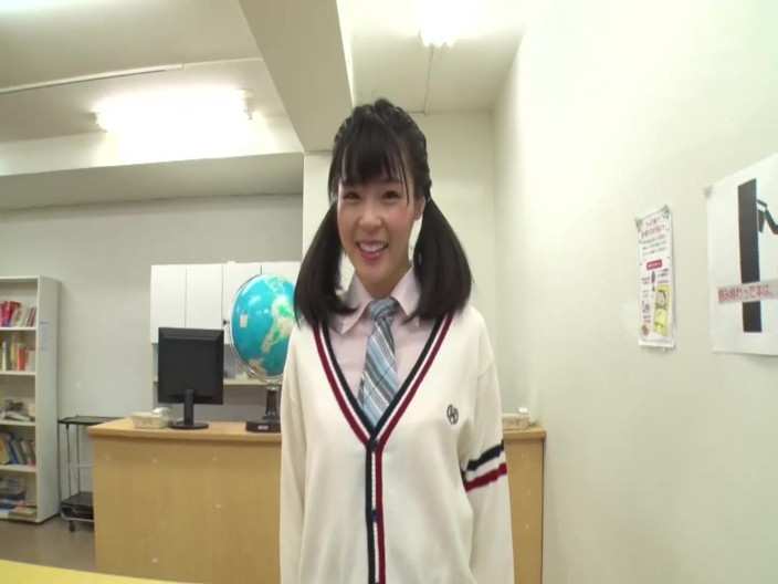 Strix: Skirt Fluttering Around! Chasing Provocative College Girl