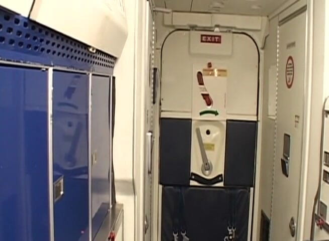 Public Lust: Naughty girl gets fucked in the plane