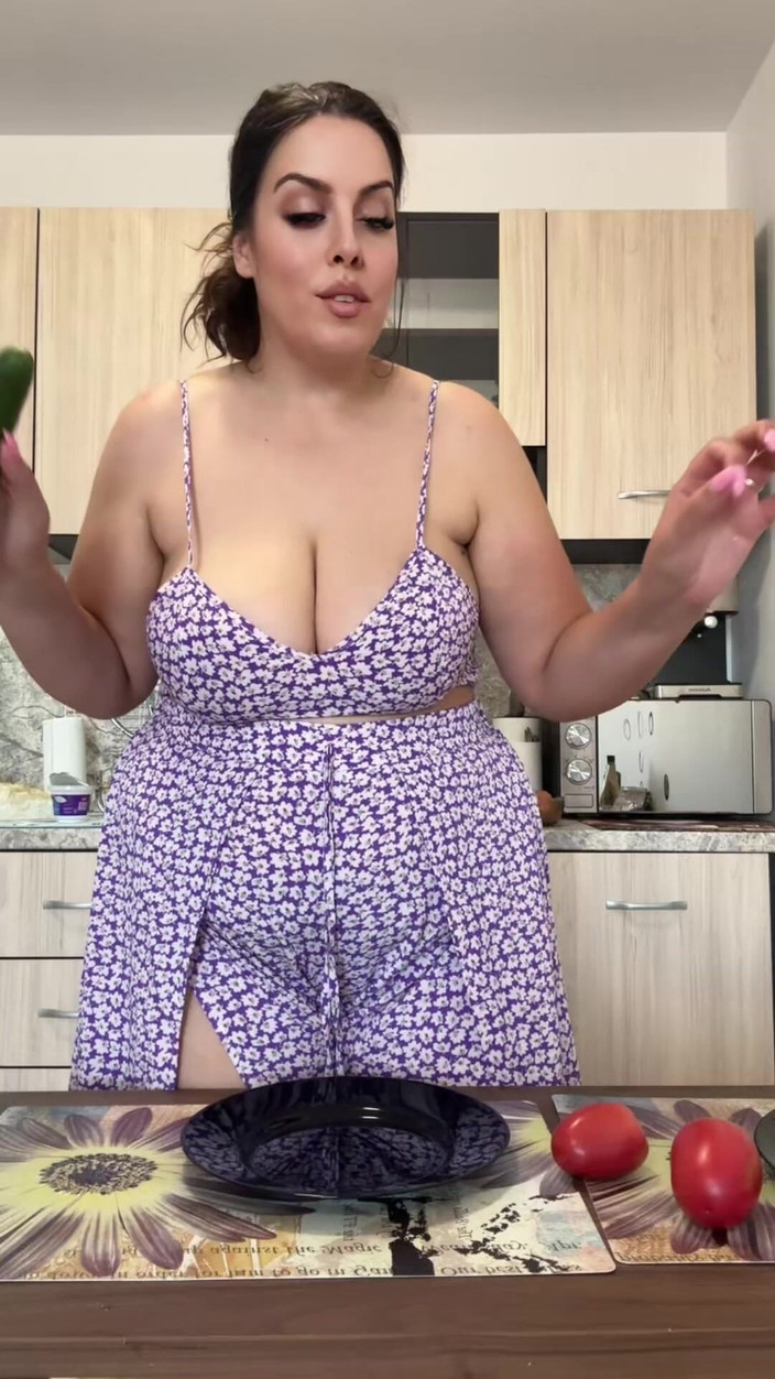 Young_strawberry: Попытка Omelette 2 испеченная, сладкая, но все же уродливая