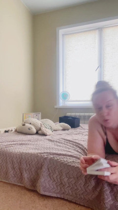 VikkiGeorgia: Aku pamer celana dalamku