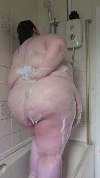 SSBBW Goddess Sensual Shower Part 2