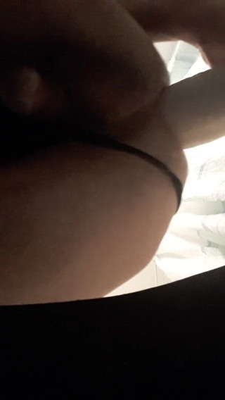 Ratapcxsumi: Huge anal dildo