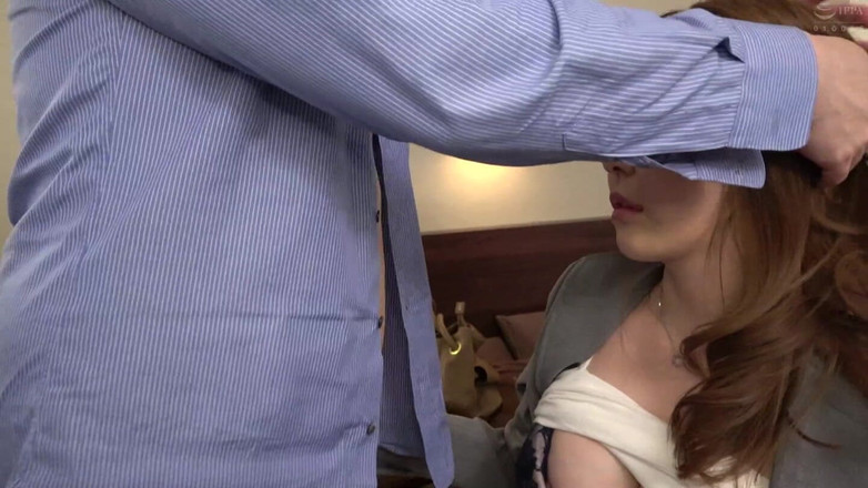 Raptor Inc: 朝霧ヒカル - 誇り高く、権力に飢えた女性上司を支配する方法。