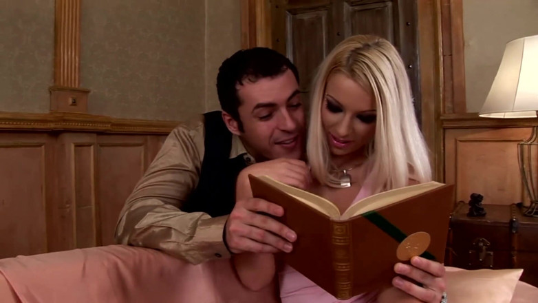 Anal lover: Blonde Sweetie Likes It Hard Anal and Cunt, Licking and...