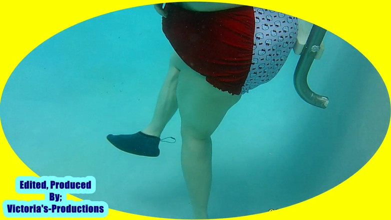 BBW nurse Vicki adventures with friends: 2 Keseronokan keamanan di bahagian matahari2