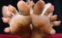 Rebecca Diamante Erotic Femdom: Foot Wanker a Poražený