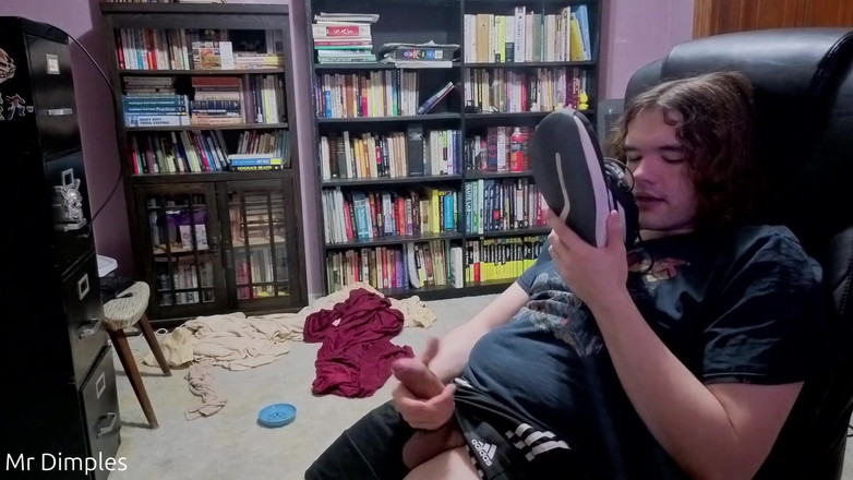 Mr Dimples: Ayakkabımın içine geldim!