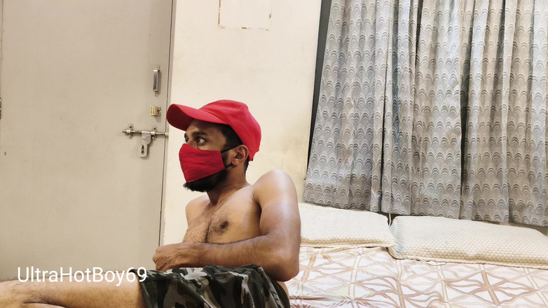 UltraHotBoy69: 핫한 순간을 깜박임