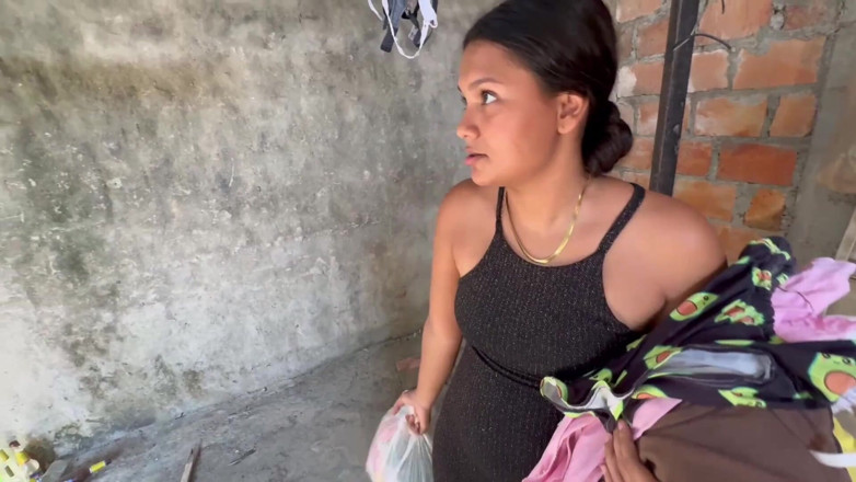 EMY_AND_JONH: My Horny Neighbor I Ask Her to Wash My Clothes...