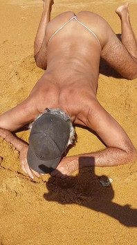 Ladysilva Hot Ass on the Beach, Go Fuck Me