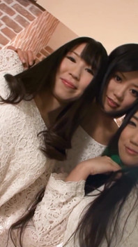 JAV Reality Show Fucking 3 Sexies Japanese Teens Who Like Hot Sex and Creampies