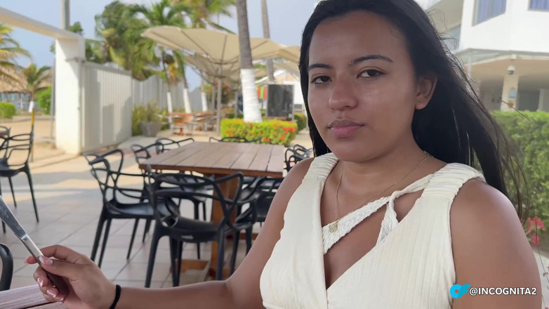 Solo_incognita: I Fuck a Desperate Tourist