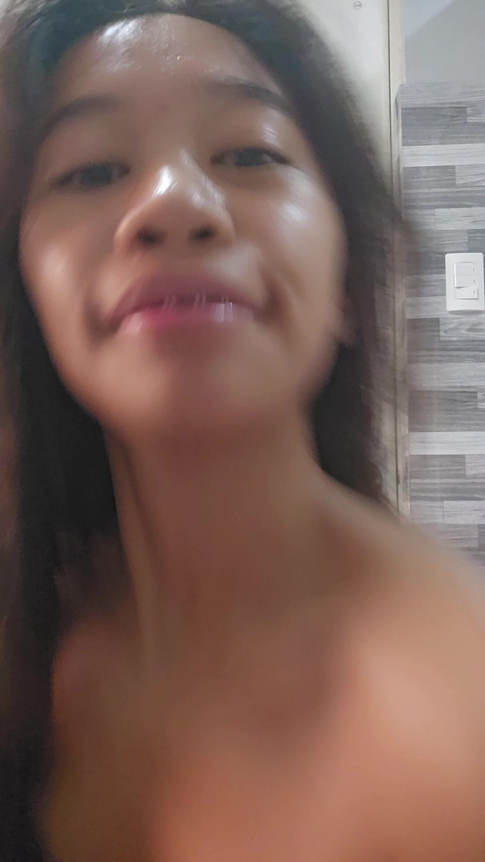 creamberryfairy: Morning Teasing Spreading