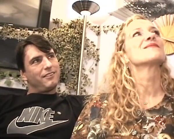BB Video - Old School: Alman orta yaşlı seksi kadın amatör büyük doğal memeli sarışın...