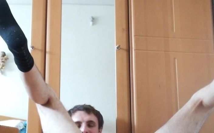 Lukboy92: Hãy đến với tôi và cảm nhận được niềm vui