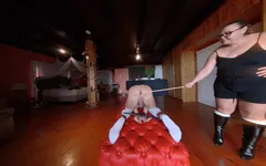 Dominatrix Mistress April - The daily whipping procedure