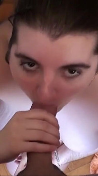 Affamata bbw bruna dura sodomizzata e sborrata per il suo sextape in pov