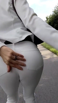 Tranny Walk & Wetting in Hot White Jeans!! Pissed!