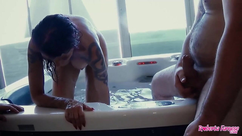 Topaweb: Všechno nejlepší k narozeninám Farnesino